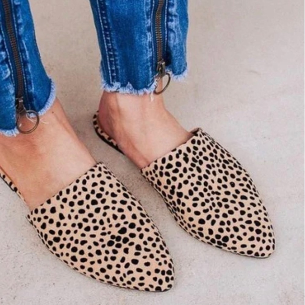 Gap Leopard Print Slip On Mules Slides